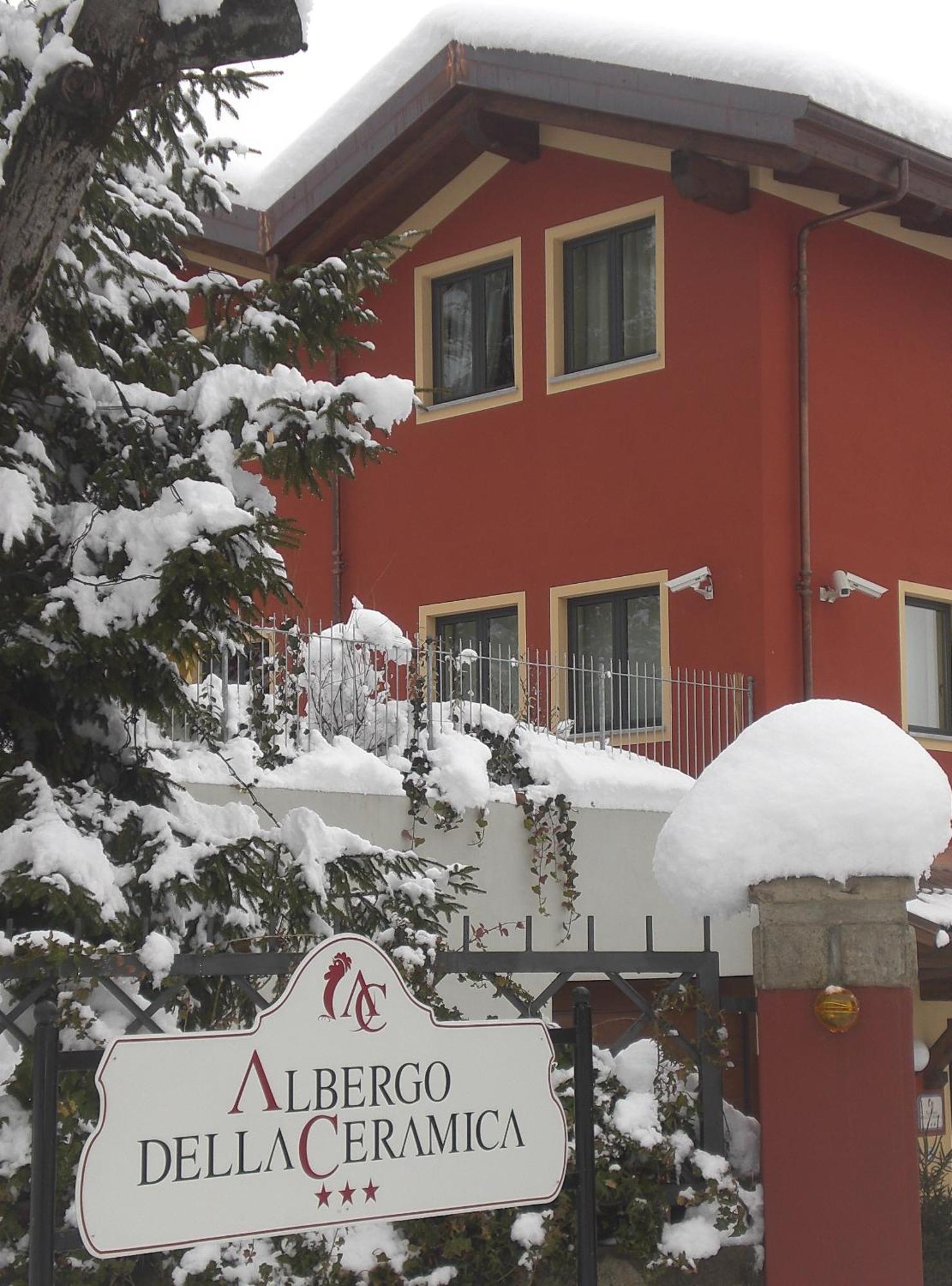 Albergo Della Ceramica Вилланова-Мондови Экстерьер фото