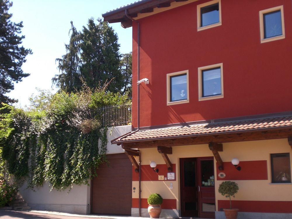 Albergo Della Ceramica Вилланова-Мондови Экстерьер фото